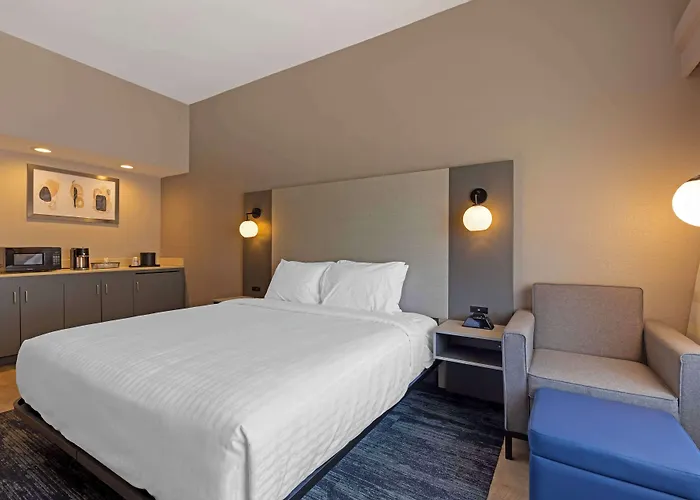 Western Worth North 3* Fort Worth